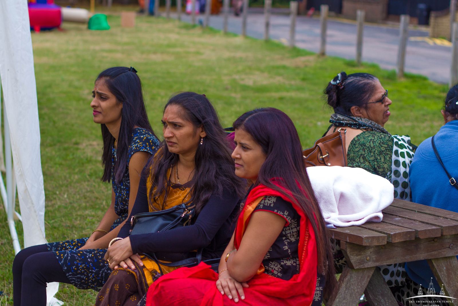 ©1987-2017 SKS Swaminarayan Temple East London